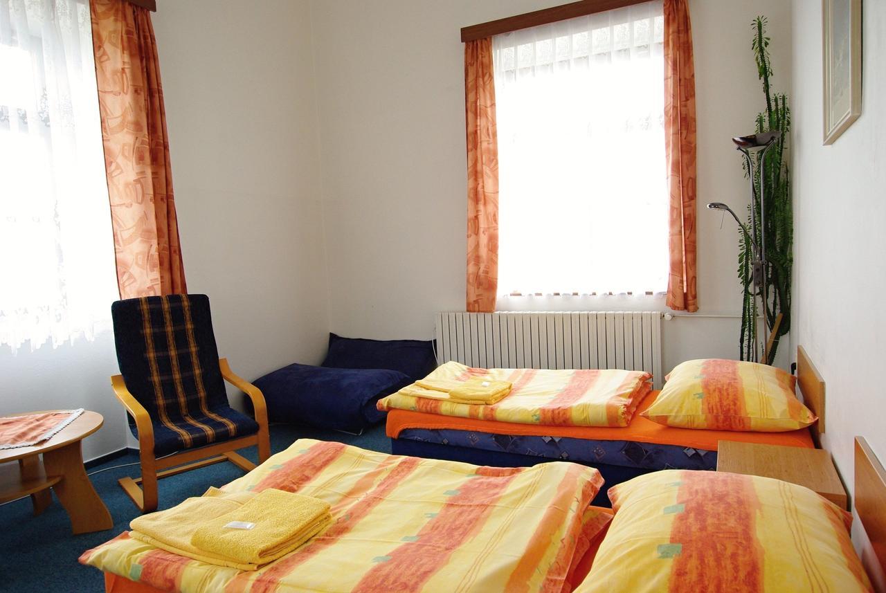 Koleje Zamecek Hotell Lednice Exteriör bild